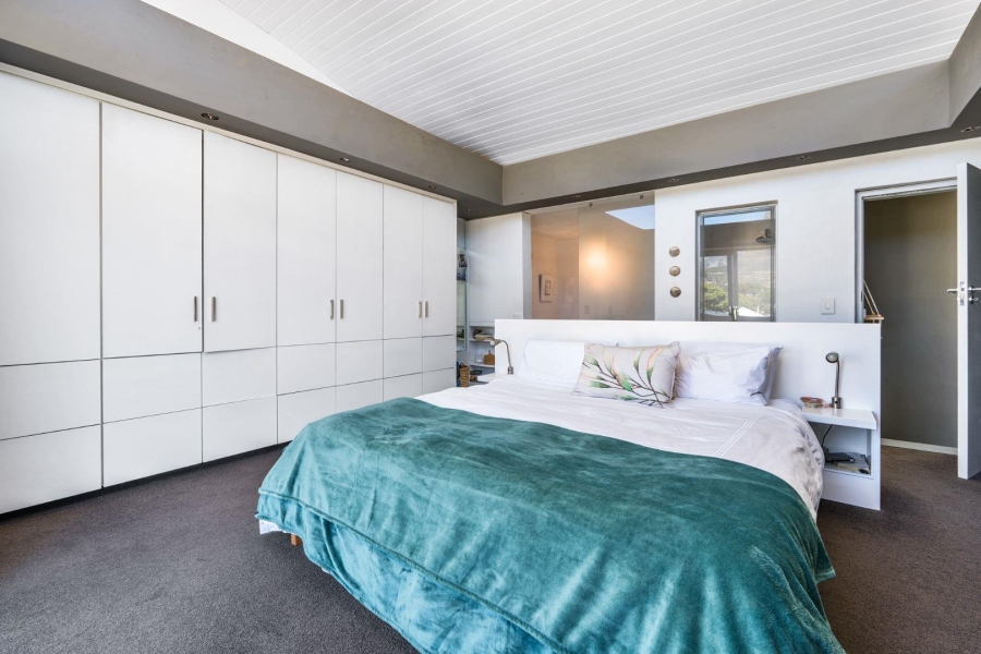 4 Bedroom Property for Sale in Tamboerskloof Western Cape